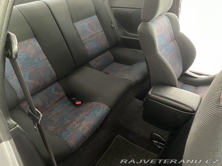 Toyota Celica 1.8 benzin , super stav 1999