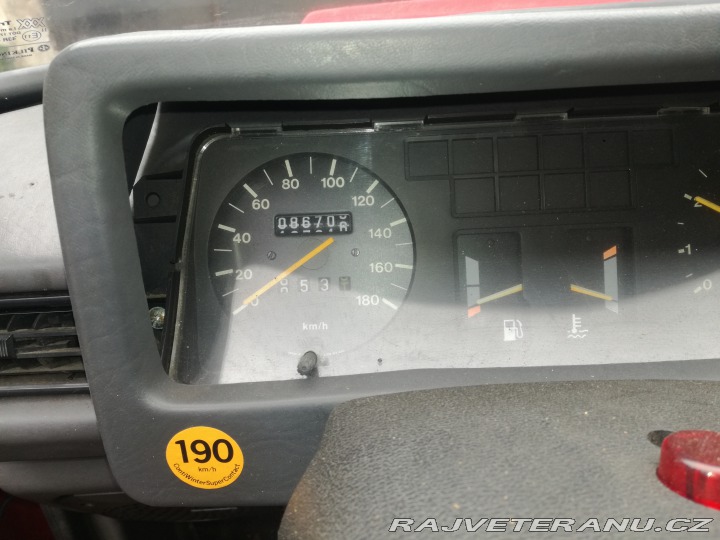 Ostatní značky Ostatní modely Reliant Scimitar SS1 1989