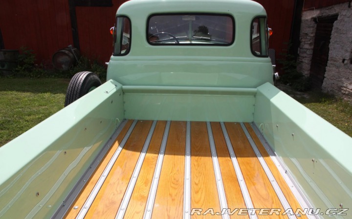 Chevrolet 3100 1953