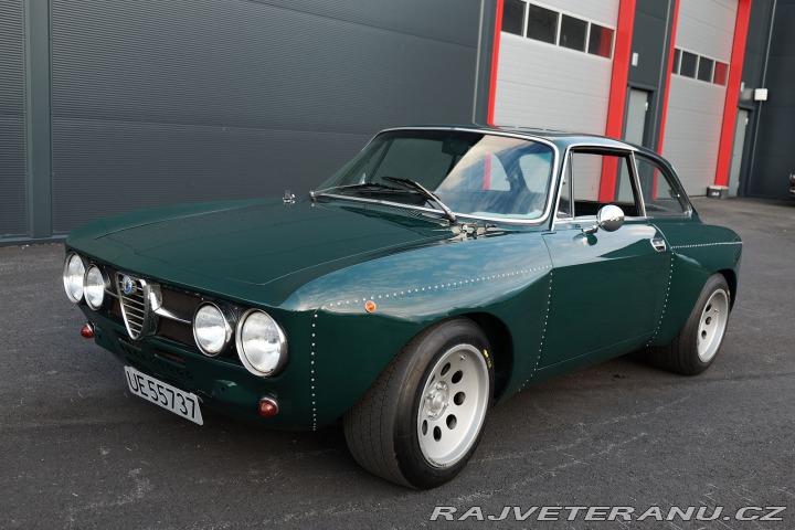 Alfa Romeo GT  1976
