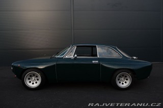 Alfa Romeo GT  1976