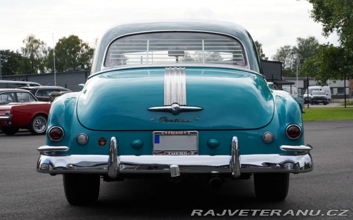 Pontiac Chieftain Silver Streak 1949