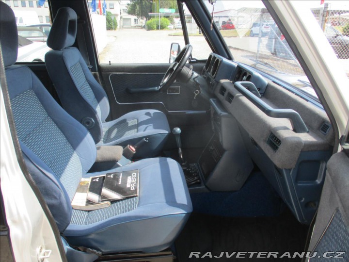 Mitsubishi Pajero 2,5 TD 70w DAKAR 1990