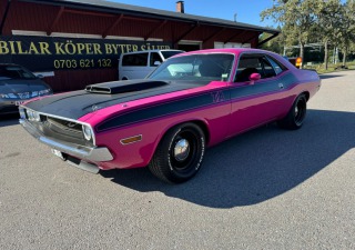 Dodge Challenger 