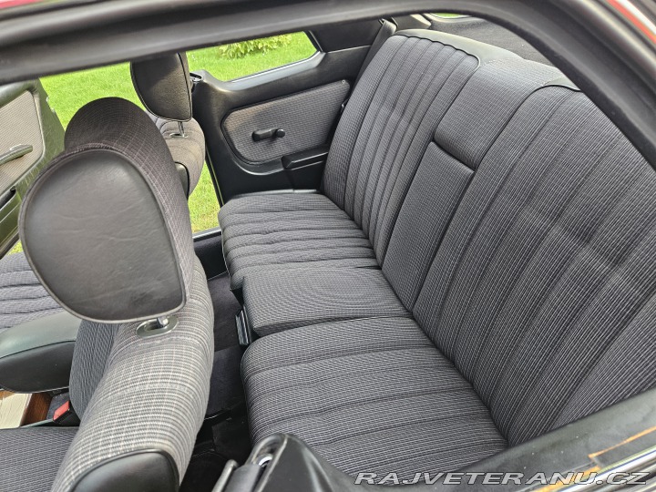 Mercedes-Benz 280 CE 1983