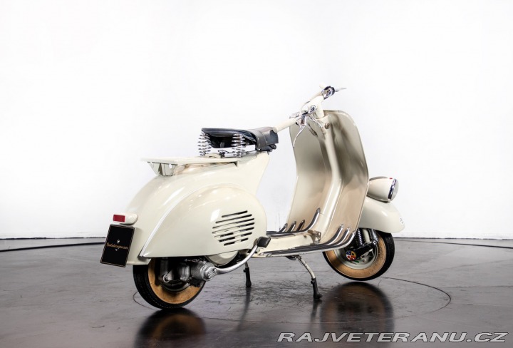 Piaggio Vespa 125 1953