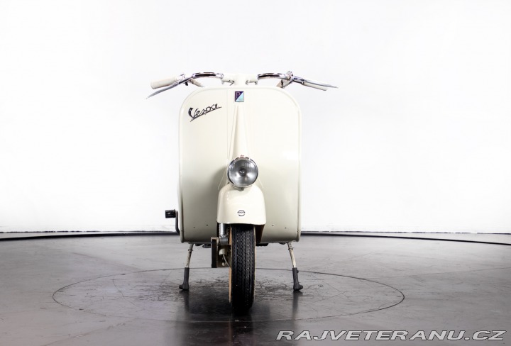 Piaggio Vespa 125 1953