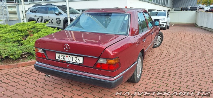Mercedes-Benz 300 124 300D 1991