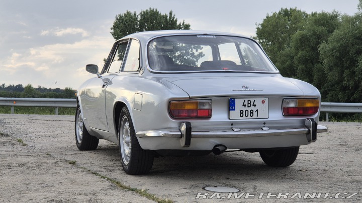 Alfa Romeo 2000 GT Veloce 1972