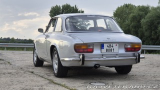 Alfa Romeo 2000 GT Veloce 1972
