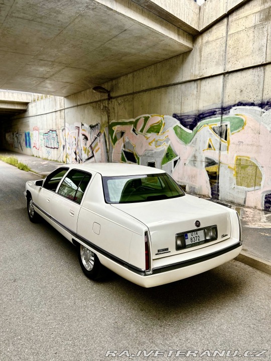 Cadillac DeVille Concours 1994