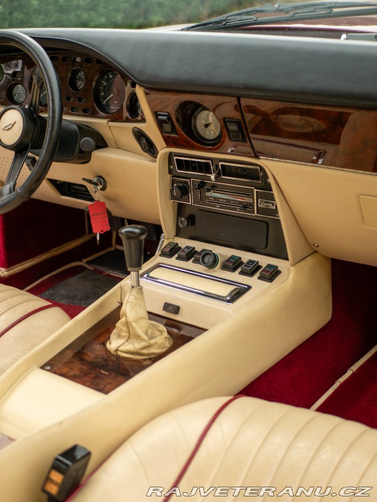 Aston Martin V8 V8 Vantage LHD 1982
