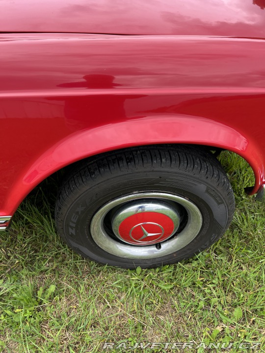 Mercedes-Benz 230 SL Pagoda kabrio 1966
