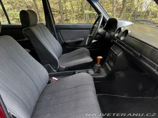 Mercedes-Benz 240 TD S123 1983