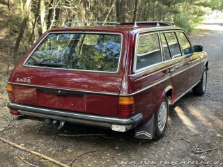 Mercedes-Benz 240 TD S123 1983