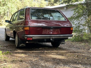 Mercedes-Benz 240 TD S123 1983