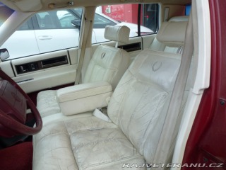 Cadillac DeVille  1989