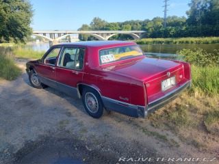 Cadillac DeVille  1989