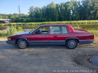 Cadillac DeVille  1989