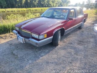 Cadillac DeVille  1989