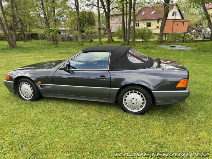 Mercedes-Benz SL R129 1993