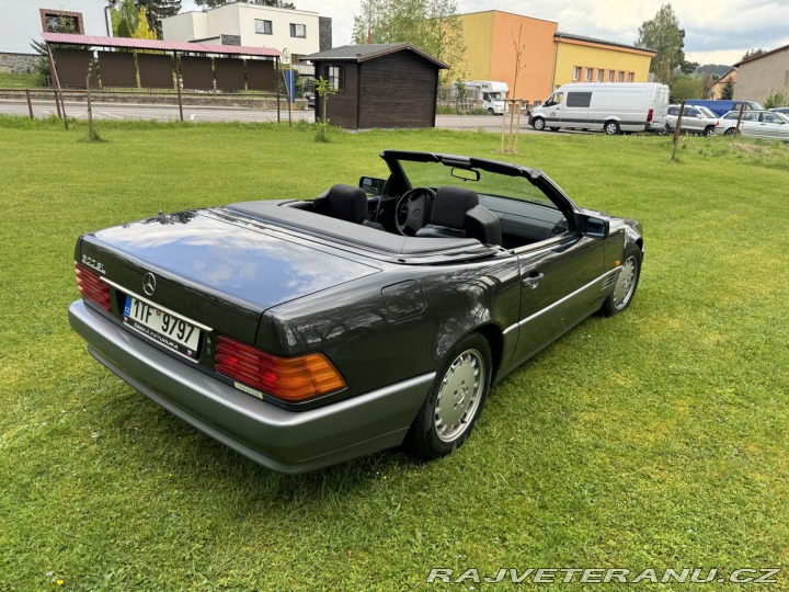 Mercedes-Benz SL R129 1993