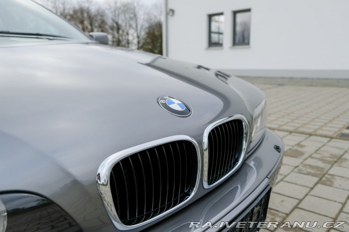 BMW 5 e39 2002
