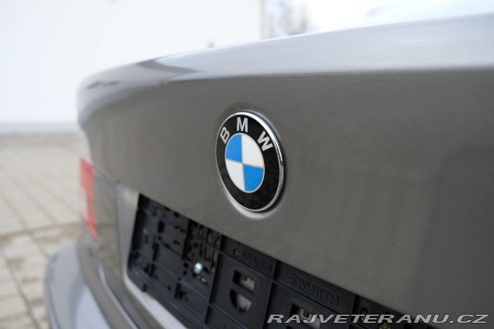 BMW 5 e39 2002