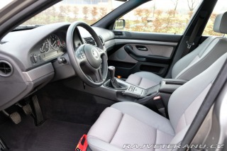 BMW 5 e39 2002