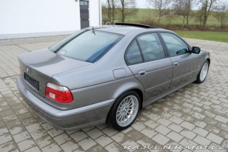 BMW 5 e39 2002