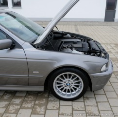 BMW 5 e39 2002