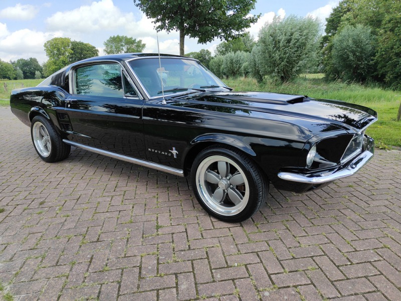 Ford Mustang Fastback