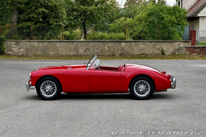 MG MGA 1500 Roadster 2 1959