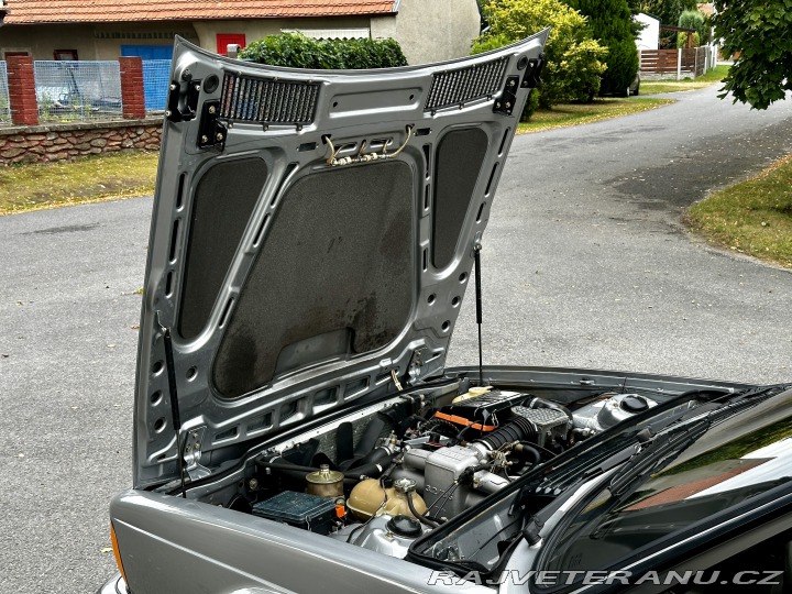 BMW 6 E24 635CSi 1984