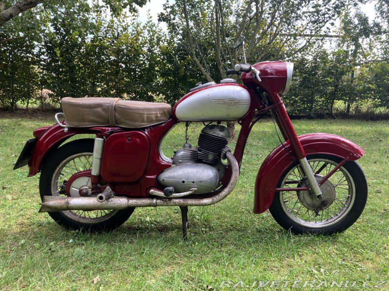 Jawa 250 353 vývozní