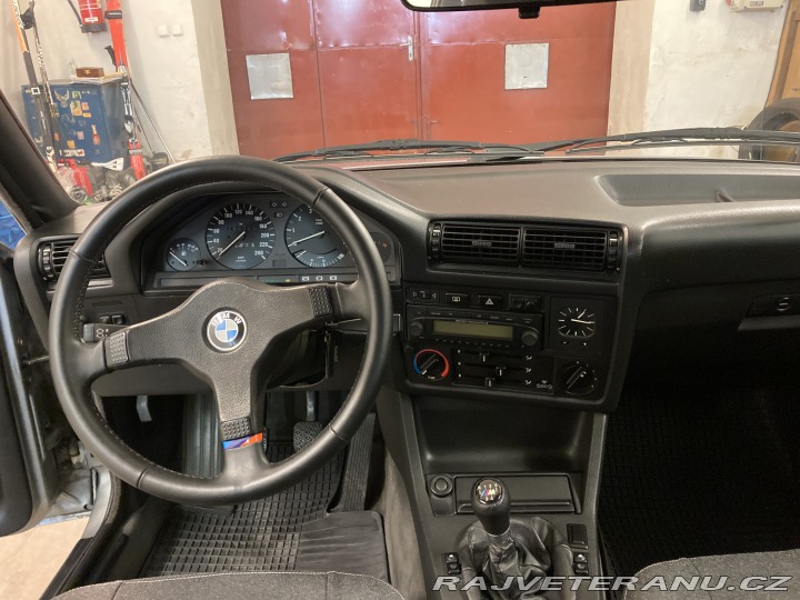 BMW 3 E30 1989