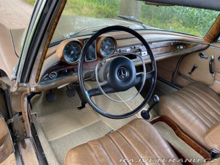 Mercedes-Benz 220 SE Coupe W111 1964