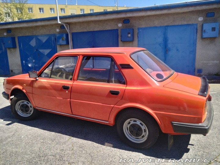 Škoda 105 L 1984