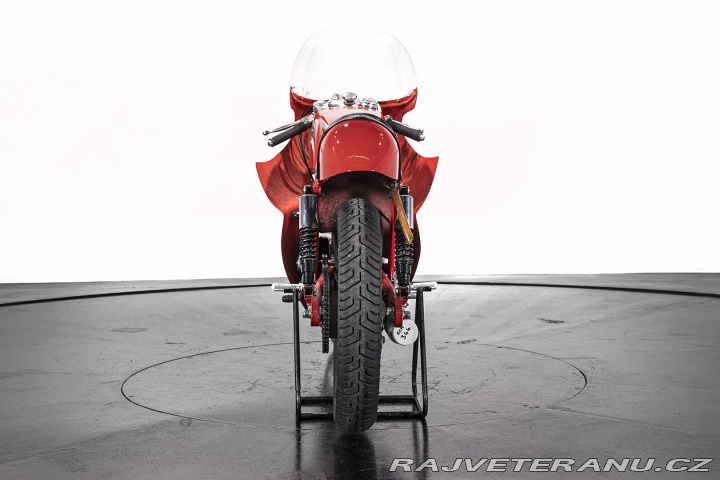 Ostatní značky Ostatní modely Aermacchi-Harley Davidson 350 Ala doro 1969