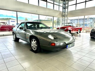 Porsche 928 s4