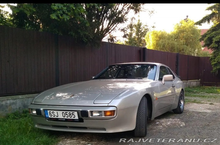 Porsche 944 Targa 1983