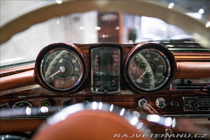 Mercedes-Benz 250 BR 250 SE/C COUPE, 1966, 1800