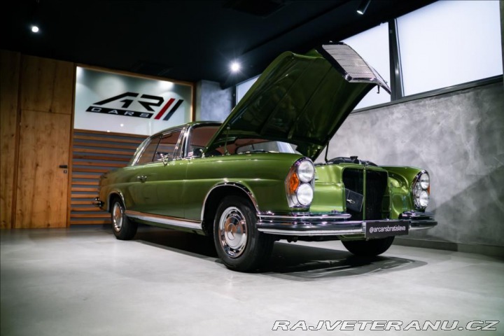 Mercedes-Benz 250 BR 250 SE/C COUPE, 1966, 1800