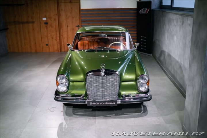 Mercedes-Benz 250 BR 250 SE/C COUPE, 1966, 1800