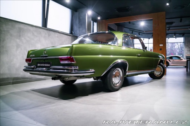Mercedes-Benz 250 BR 250 SE/C COUPE, 1966, 1800