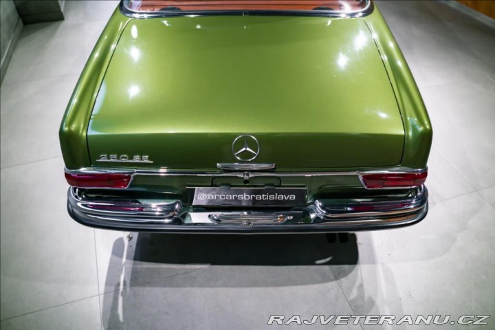 Mercedes-Benz 250 BR 250 SE/C COUPE, 1966, 1800