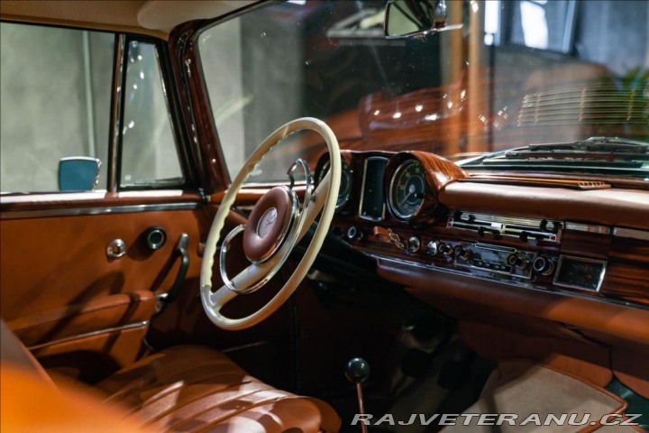 Mercedes-Benz 250 BR 250 SE/C COUPE, 1966, 1800