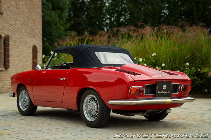 Ostatní značky Ostatní modely Cisitalia 850 SPIDER 1966