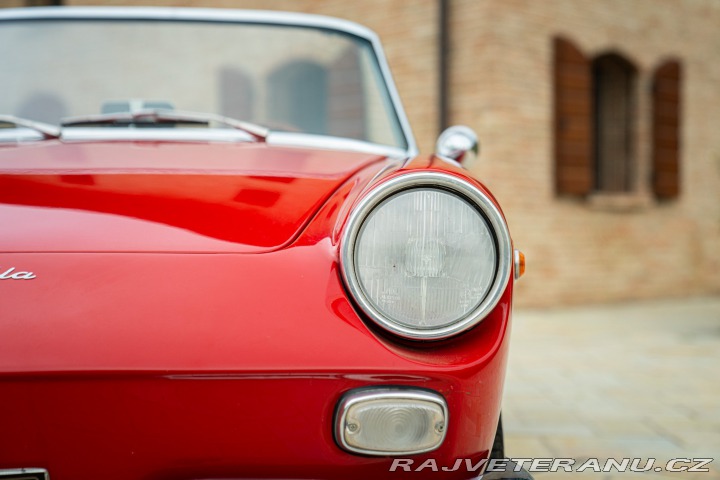 Ostatní značky Ostatní modely Cisitalia 850 SPIDER 1966