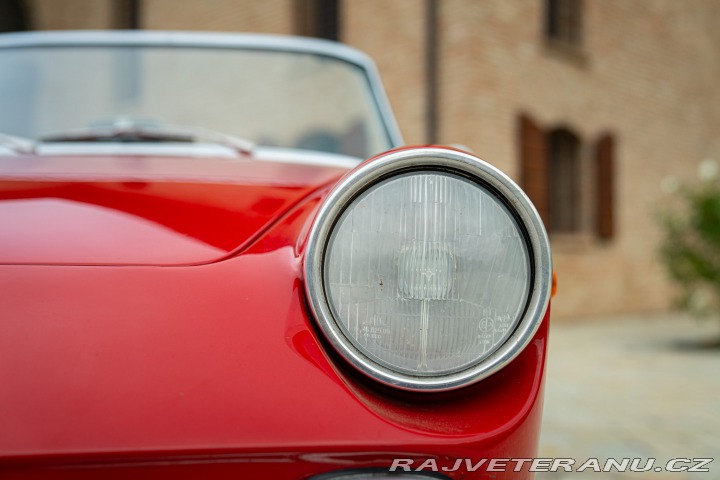 Ostatní značky Ostatní modely Cisitalia 850 SPIDER 1966